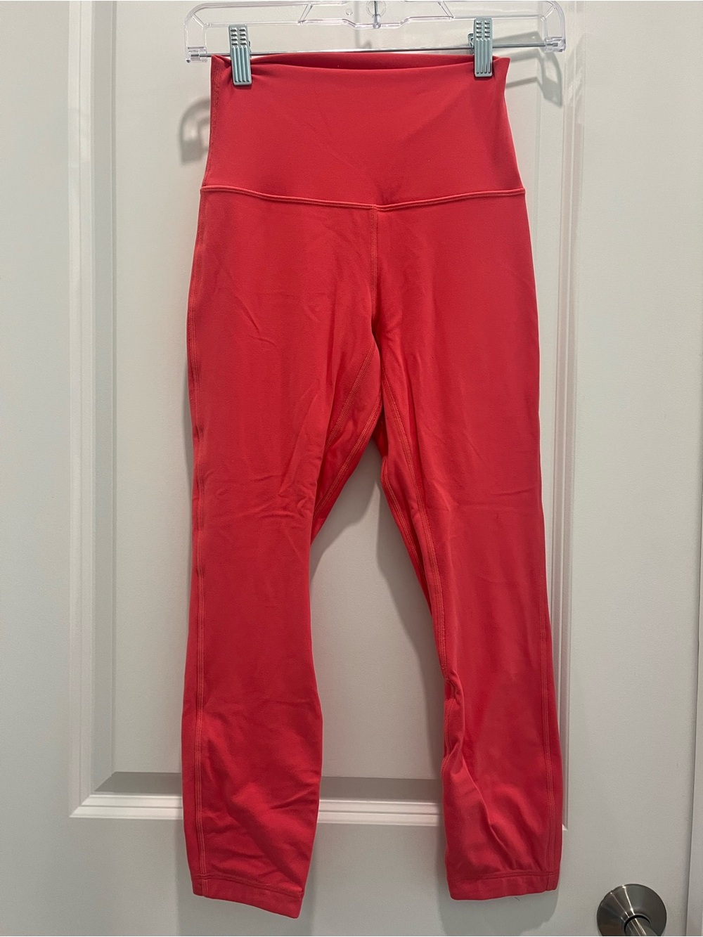 Lululemon Coral Active Leggings - Size 4